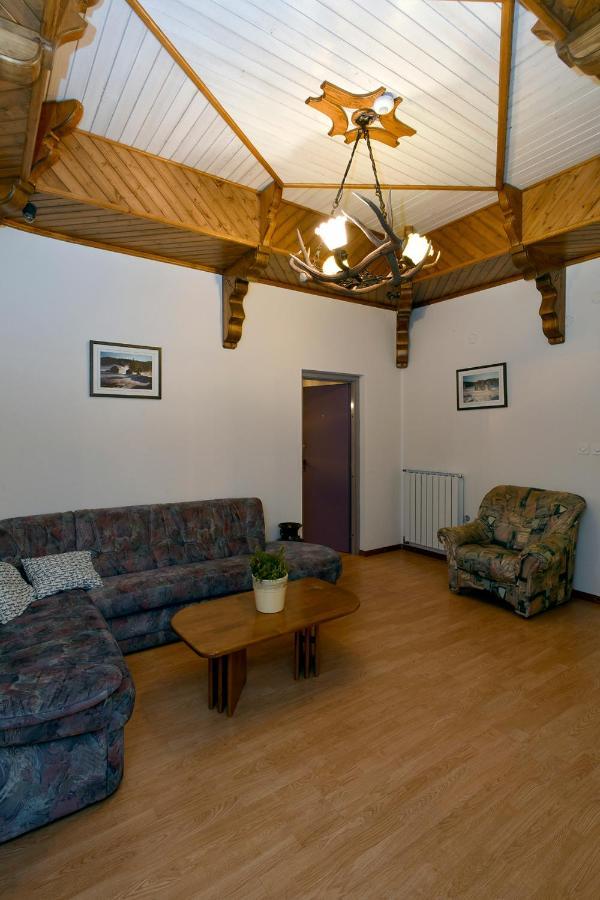 Gostilna Lokve Bed and Breakfast Buitenkant foto