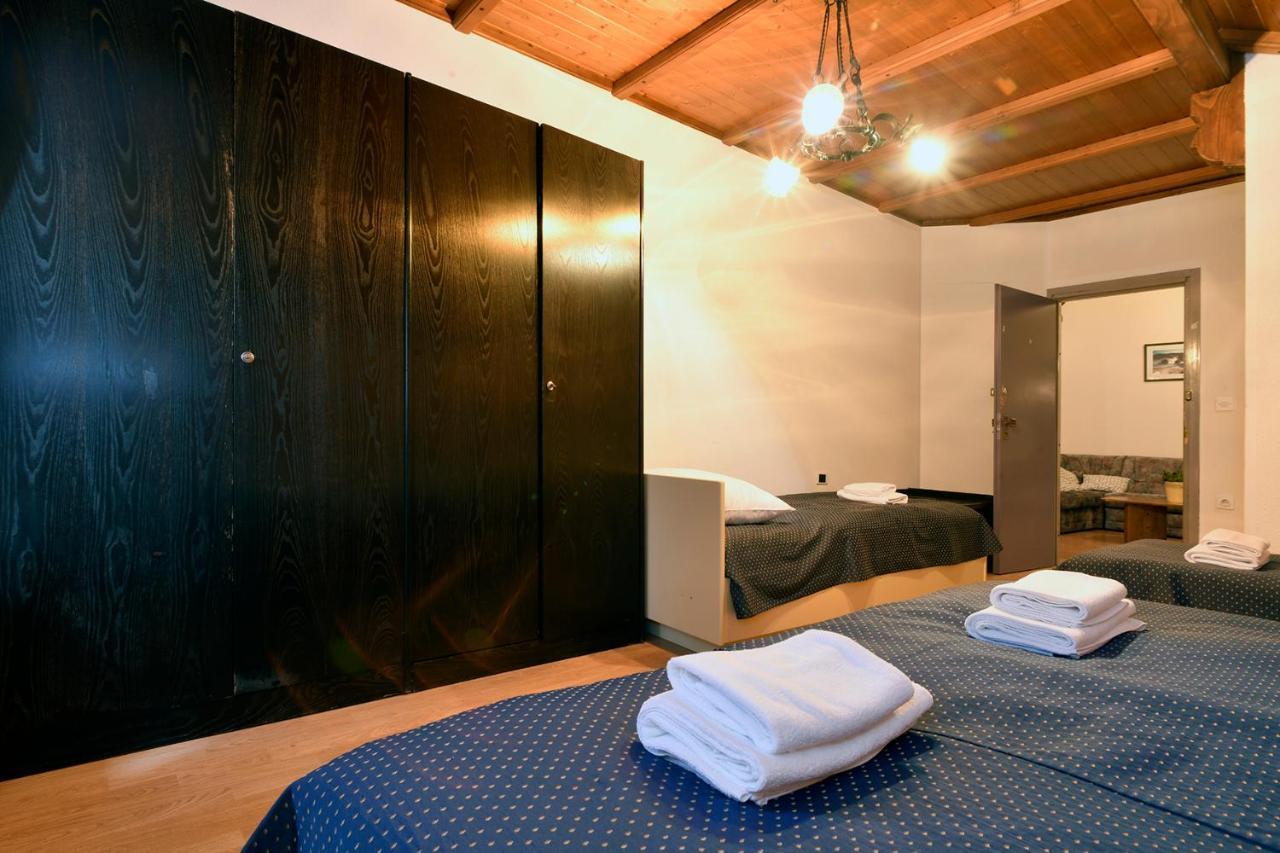 Gostilna Lokve Bed and Breakfast Buitenkant foto