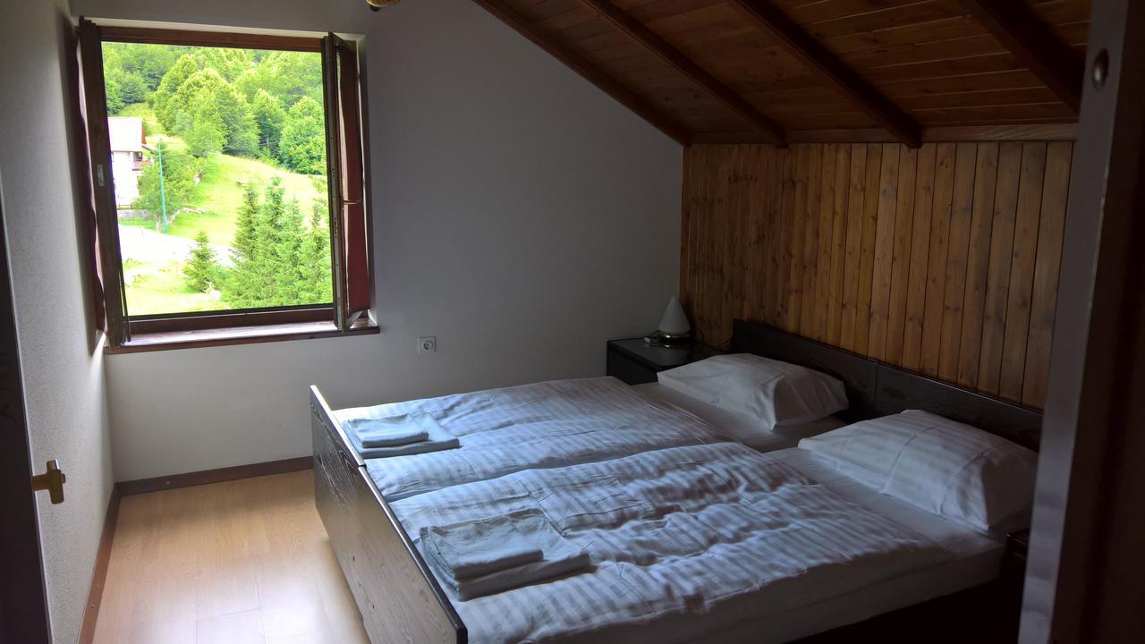 Gostilna Lokve Bed and Breakfast Buitenkant foto